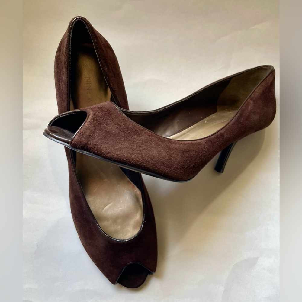 Nine West Brown Pumps